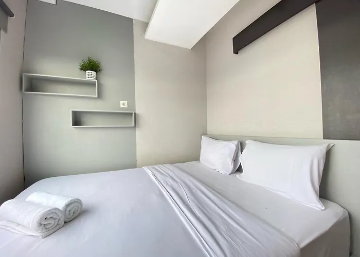 Cozy Furnished 2Br Apartment At Grand Asia Afrika By Travelio